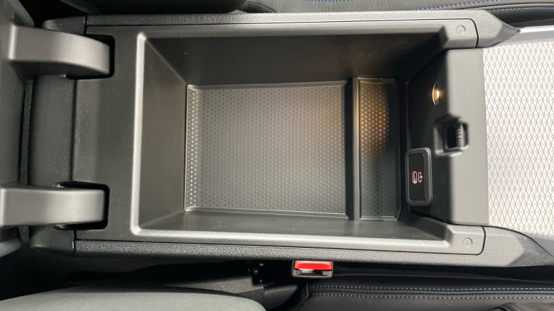 BMW 4 Series M440i xDrive MHT 5dr Step Auto [M Sport Pro Pack] Petrol Hatchback